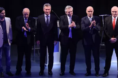 Debate presidencial: se arrojaron causas de corrupción por la cabeza