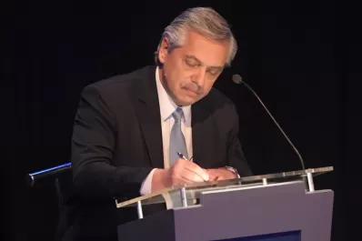 Niegan que Alberto Fernández haya tratado de inmoral a Macri en el intervalo del debate