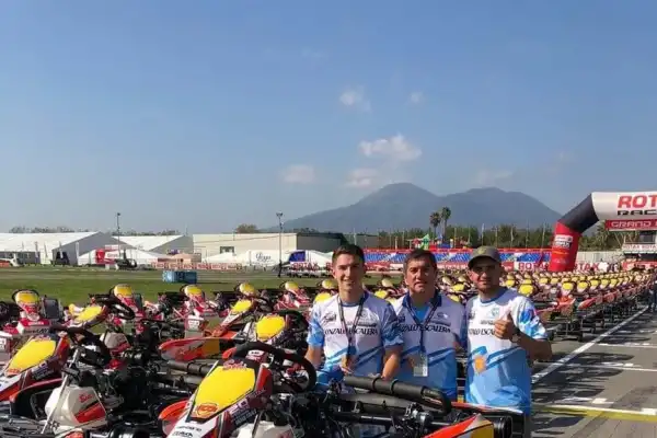 Su nuevo kart