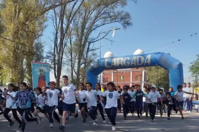 Corriendo invadieron Burruyacu