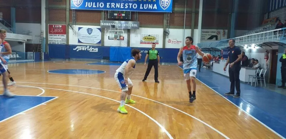 DESCANSO. Tucumán Básquet, que viene de ganar, recién jugará el 1/11. PRENSA TUCUMÁN BÁSQUET 