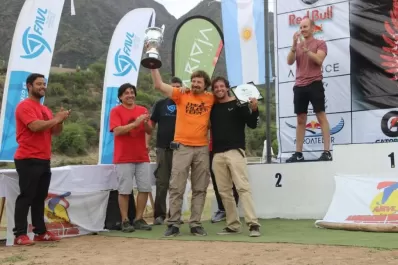 Por primera vez un tucumano logró coronarse en el Campeonato Argentino de Parapente