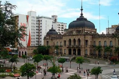 ¿Por qué el Gobierno recomienda suspender las clases hoy en el centro?