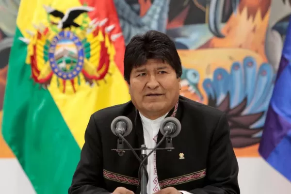 Evo denuncia que intentan  un golpe de Estado en Bolivia