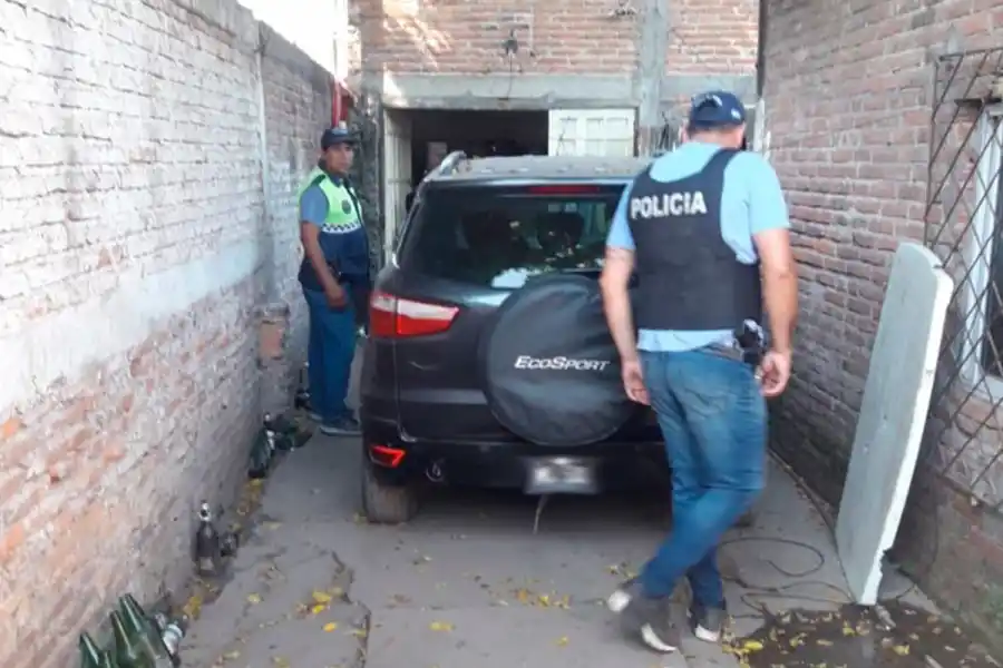 TODO EN ÓRDEN. La camioneta estaba en buenas condiciones, cuando la encontraron. COMUNICACIÓN PÚBLICA