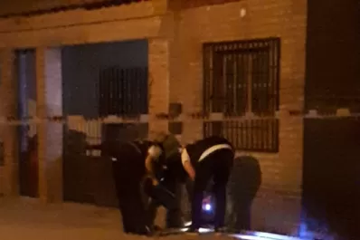 Habría estado huyendo cuando recibió la perdigonada mortal