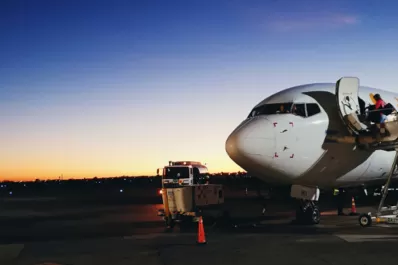 Desestimaron la recusación que restringue los vuelos nocturnos en el aeropuerto de El Palomar