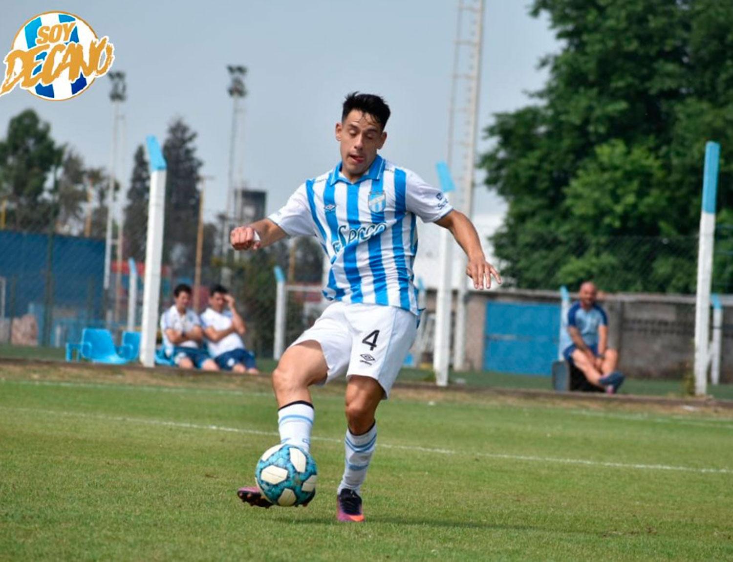 Gustavo Toledo jugó de titular en la Reserva.