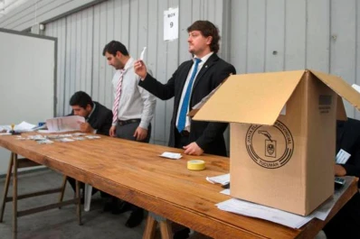 Habrá una tendencia a las 21 y resultados más definitorios a la medianoche, aseguró Adrián Pérez