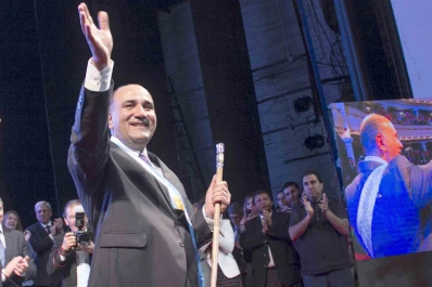 La jura de Manzur será la excusa para otra cumbre del PJ nacional