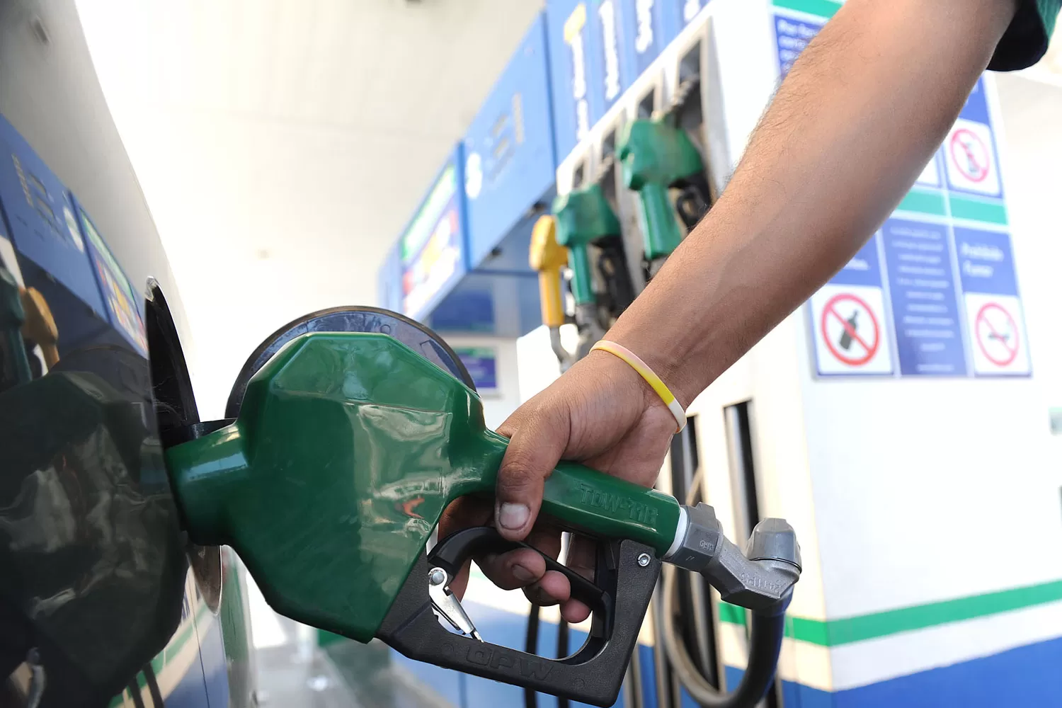 Suben los combustibles: anticipan suba de 6% para los próximos días