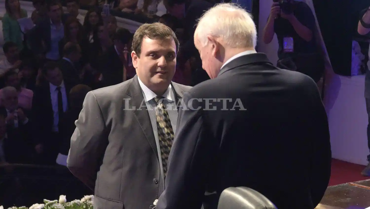 Hijos de represores pidieron la remoción del legislador que juró por Bussi 