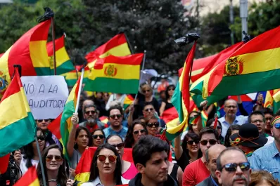 Ante las denuncias de fraude, Evo Morales llamará a nuevas elecciones en Bolivia