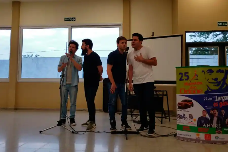 EN LA LLEGADA. El grupo Ahyre brindará el show musical de cierre en el parque. 