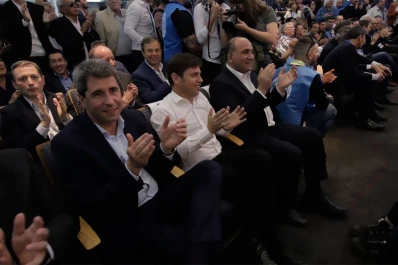 Manzur participó del acto que encabezó Alberto Fernández en la sede de la CGT