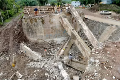 Las lluvias encienden el cronómetro para el puente de El Corte