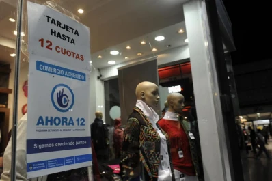 Proponen plan para reactivar el consumo