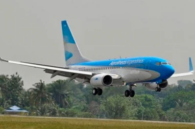 Los vuelos de Aerolíneas operan con normalidad y la mayoría de pasajeros fueron reubicados