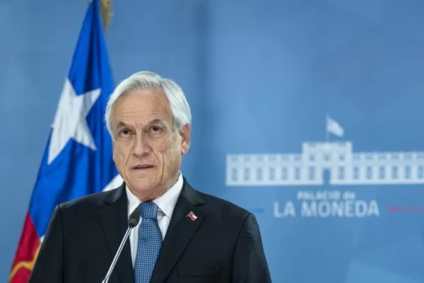 Chile: Piñera llamará a un plebiscito para hacer una nueva Constitución