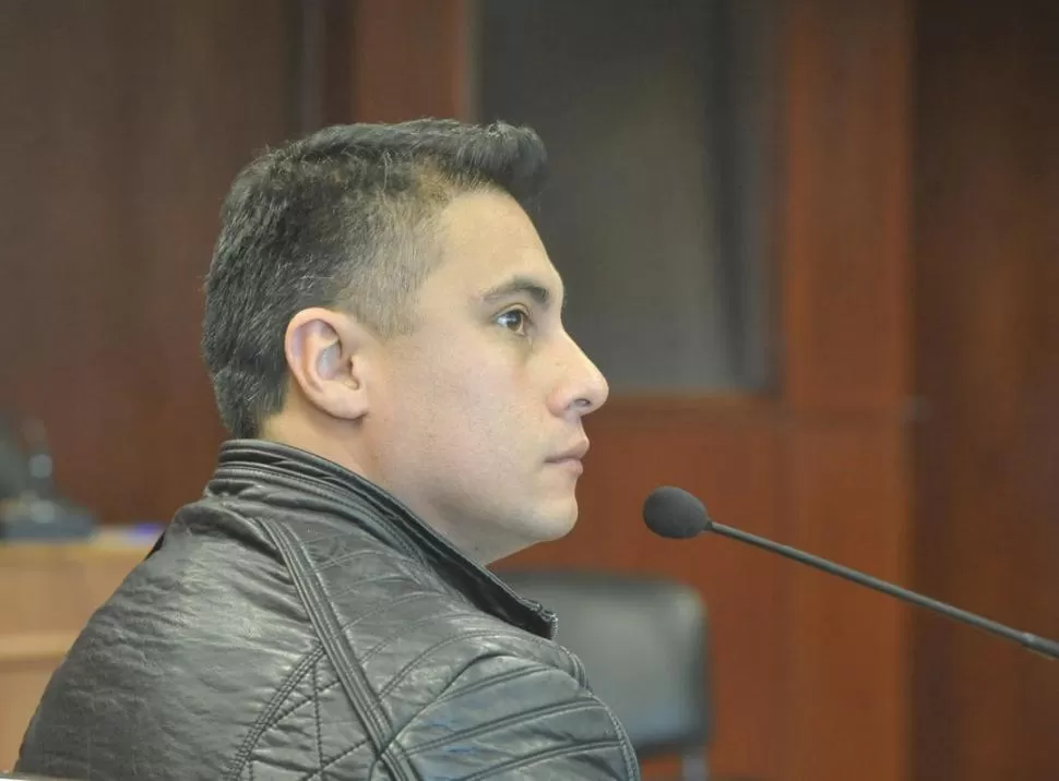 FUNCIONARIO PÚBLICO CONDENADO. Agustín Ruiz durante el juicio oral. la gaceta / foto de antonio ferroni 