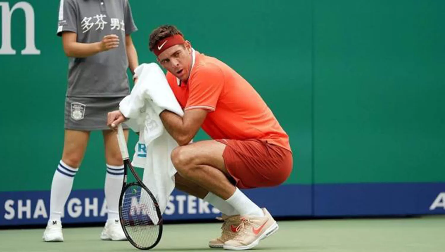 Del Potro se bajó del duele de exhibición con Federer. (ARCHIVO)