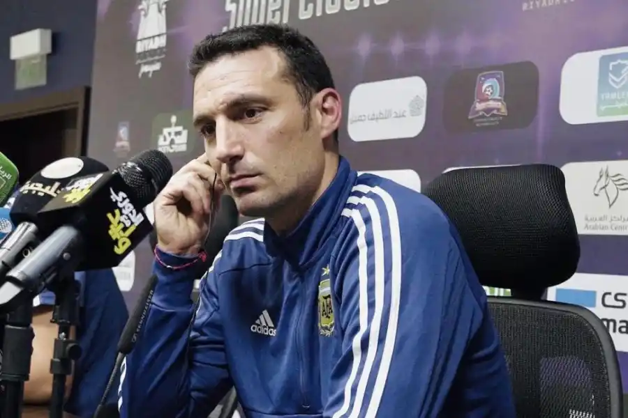 AL ATAQUE. Scaloni probará hoy con Messi, Agüero y Martínez. PRENSA AFA