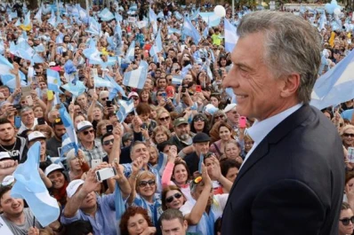 Macri convocó a un acto de despedida para el 7 de diciembre en la Plaza de Mayo