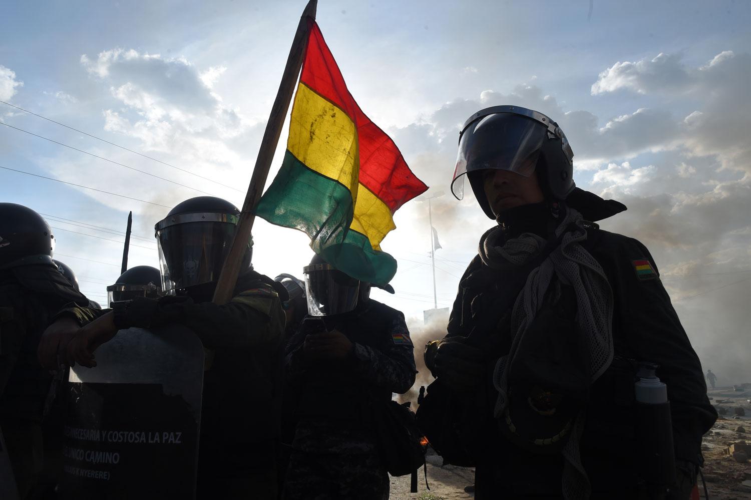 VIOLENCIA Y REPRESIÓN. Muertos y heridos, el saldo de las protestas en Bolivia.