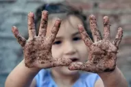 Ensuciarse hace bien: ¿mito o realidad?