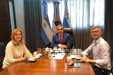 Alfaro recibió a Elías de Pérez y calentó la interna opositora