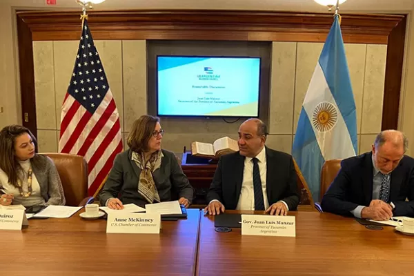 En EEUU, Manzur destacó las gestiones para el ingreso del limón y los arándanos a ese país