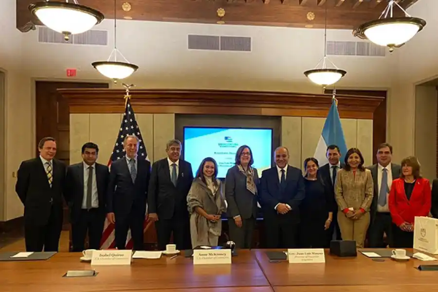 En EEUU, Manzur destacó las gestiones para el ingreso del limón y los arándanos a ese país