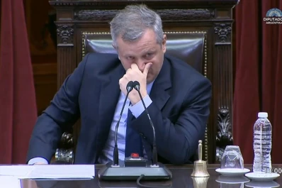El presidente de la Cámara de Diputados se emocionó y lloró en el Congreso