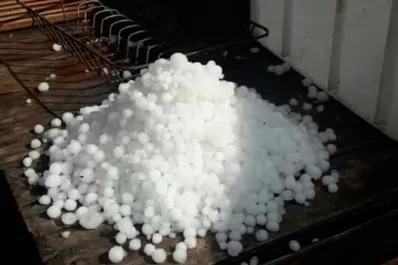 Una granizada causó temor en la zona de El Mollar