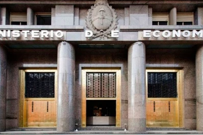 OCDE estima que Argentina crecerá en 2021 y propone reformas para contrataciones públicas