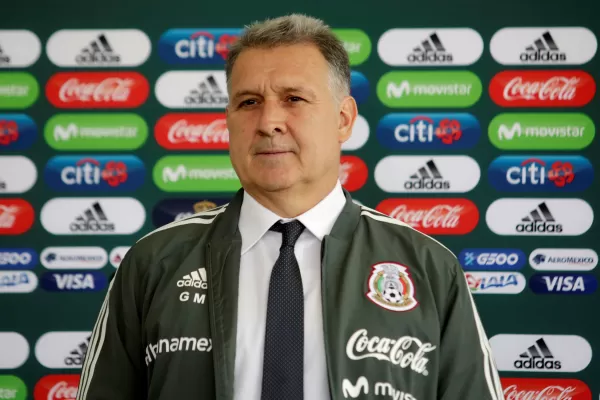 Martino no citaría más a Chicharito Hernández a la selección mexicana