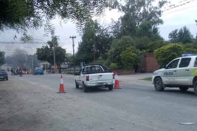 Caos en Yerba Buena: está cortado el tránsito en Camino de Sirga y Solano Vera por una protesta