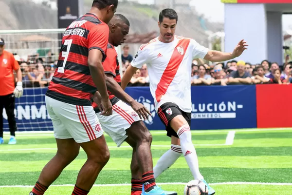 Copa Libertadores: en el Duelo de leyendas, Flamengo le ganó a River 6-5