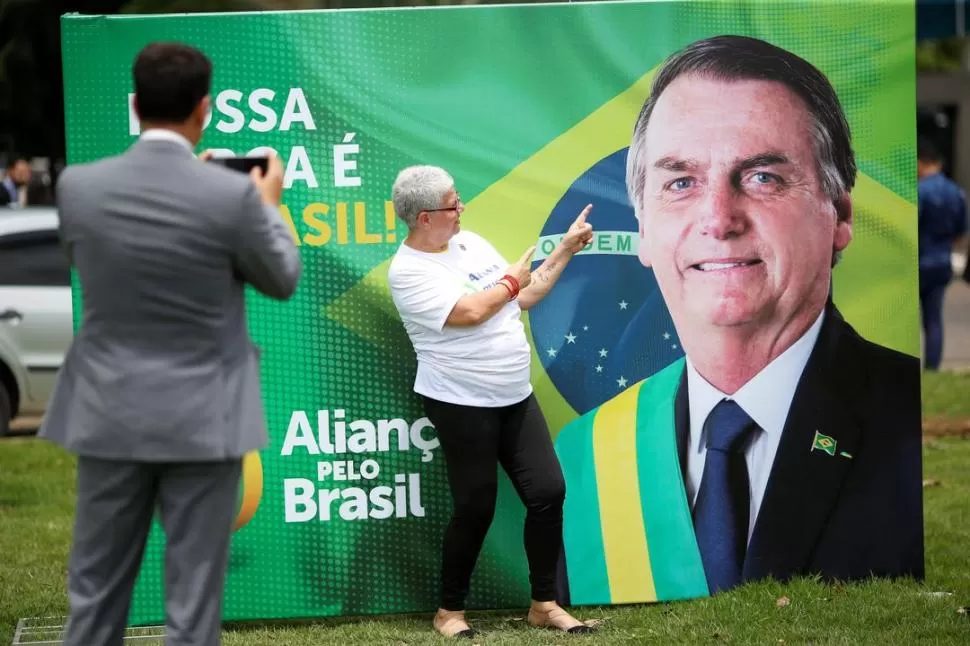 LANZAMIENTO. Bolsonaro se fue del partido que lo llevó a la presidencia y formó Alianza por Brasil.  reuters
