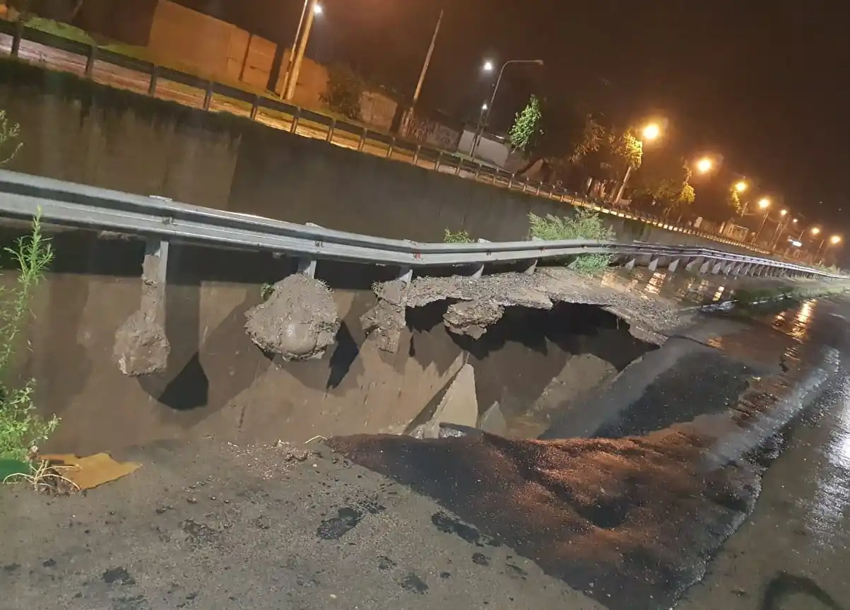 Otra vez se dañó parte del muro de contención del Canal Sur 