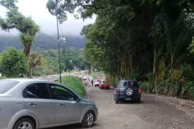 Habilitan de a poco el paso para subir o bajar a San Javier