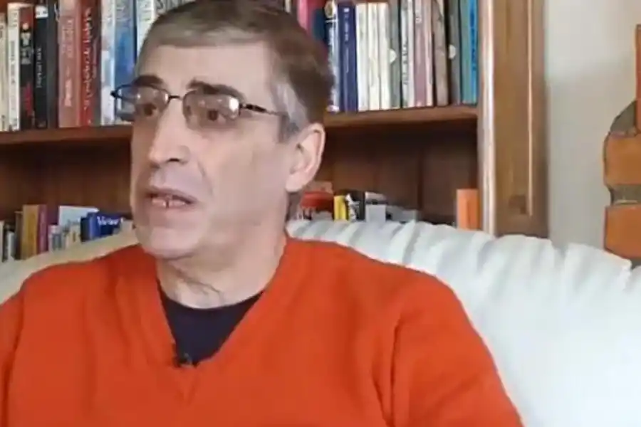 LA ASERCIÓN. Según el autor, hoy viven en nuestro país tres mujeres que son nietas del líder nazi. Afirma además que ellas conocen el parentesco.