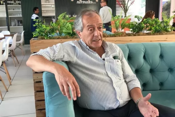 Castillo, ex presidente de la UAR, vuelve a la vida dirigencial de Los Tarcos