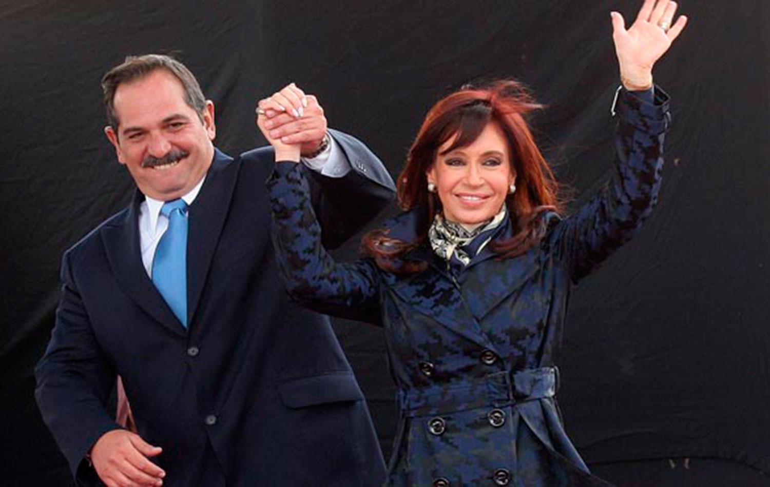 José Alperovich con Cristina Fernández, en una visita de la entonces presidenta a Tucumán.
