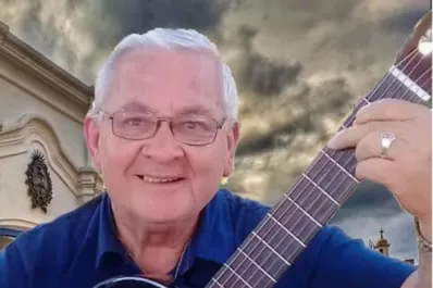 Nuevo disco del cantor Carlos Coronel