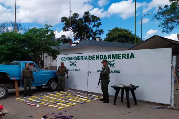 Una camioneta transportaba 80 kilos de droga con destino a Tucumán