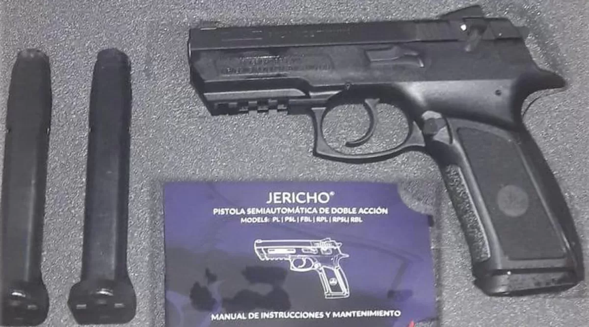 EL ENVÍO. Las pistolas Jericho, adquiridas por el Gobierno.  