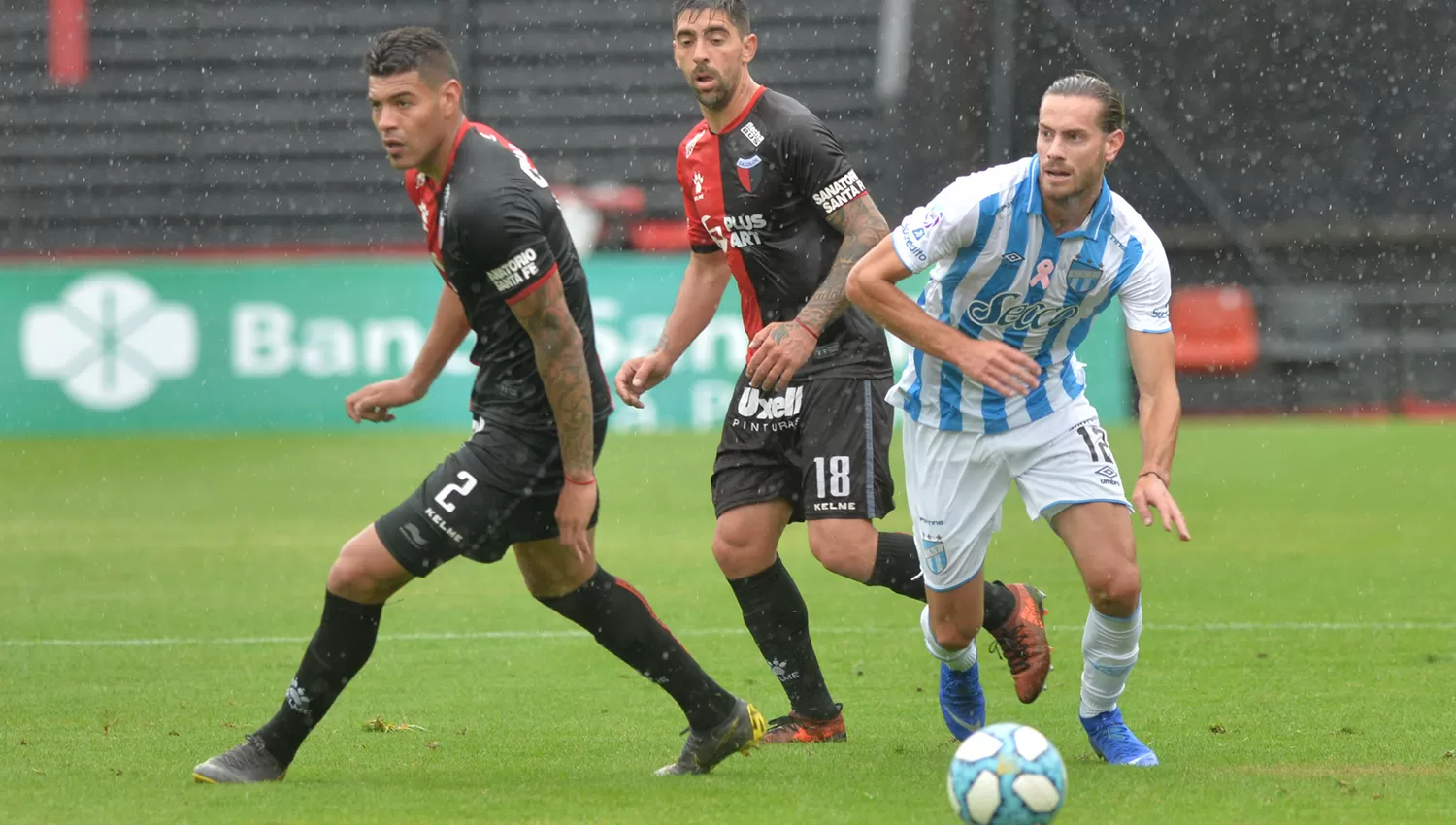 Lucas Melano volverá a la titularidad el sábado en La Plata. (ARCHIVO)