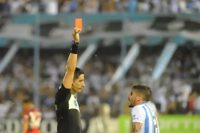 Los árbitros y Atlético, en paz