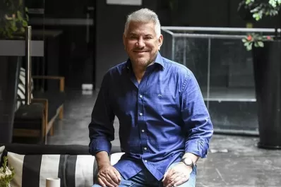 Estreno en Argentina: Arnaldo André se ubica detrás de cámara